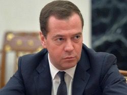 Медведев предрек российскому автопрому отсутствие роста