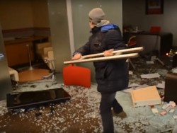 Возбуждено дело в связи с нападением на киевский офис Альфа-банка