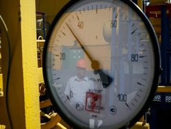 "Укрнафта" прекратила добычу нефти и газа