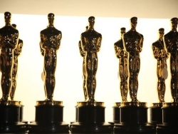 Рейтинги показали падение интереса телезрителей к церемонии награждения "Оскаром"