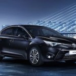 Toyota Avensis получила моторы BMW