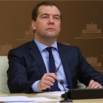 Медведев: денежные выплаты для академиков выросли вдвое