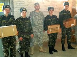 Аваков: десантники США делятся едой с голодными солдатами ВСУ