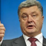 Порошенко наградил журналистов, освещавших события в Донбасе