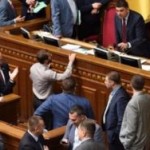 Рада с дракой одобрила проект о децентрализации