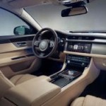 Jaguar XF выпускается на одной платформе с моделью XE