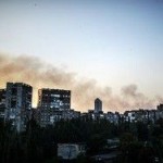 В центр Донецка — серия мощных взрывов
