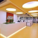 Компания Lego построит технопарк для детей в России