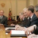 Путин велел лечить украинских беженцев