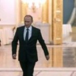 Путин проводит бескровную чистку элиты в России