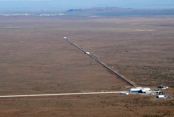 Интерферометр LIGO