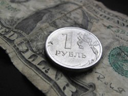 Кому действительно выгоден слабый рубль?