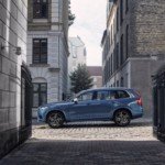 Volvo объявил российские цены на гибридный XC90