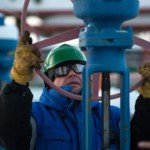 Reuters узнал о попытках российских нефтяников перевести расчеты в евро :: Бизнес :: РБК