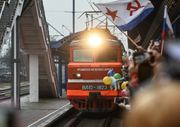 Начальство РЖД что-то знало про Крым. Под санкциями «Гранд Сервис Экспресс»