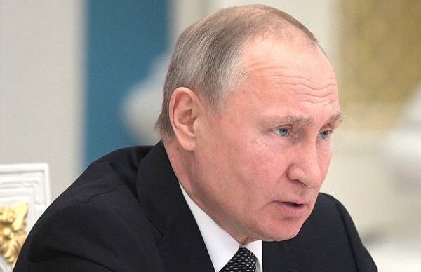Путин призвал регионы вводить «антиковидные» ограничения «со смыслом»
